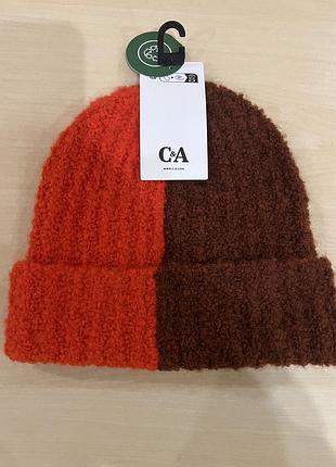 Женская шапка c&amp;a