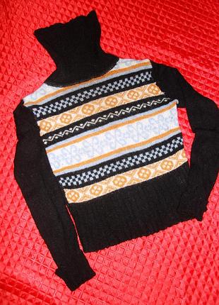 Свитер мохеровый 46 рр с орнаментом