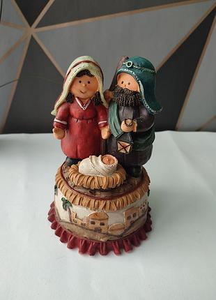 Рождественская фигурка