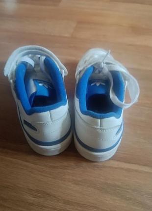 Кросівки adidas 2