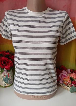 Футболка женская.