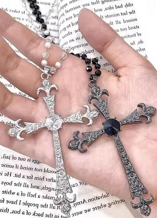 Подвеска с большим крестом готика