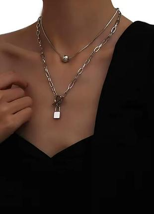 Колье женское xuping многослойное медицинская сталь  белое с кулоном-замком 42/50 см