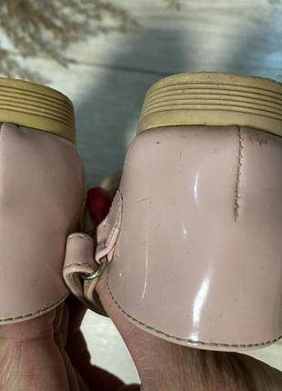 🌸дитячі світло-рожеві лакові босоніжки-сандалі для дівчинки 💞5 фото