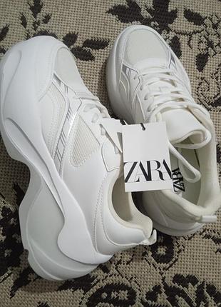 Кроссовки zara демисезон размер 39