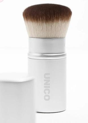 Unico пензлик-кабуки для пудри