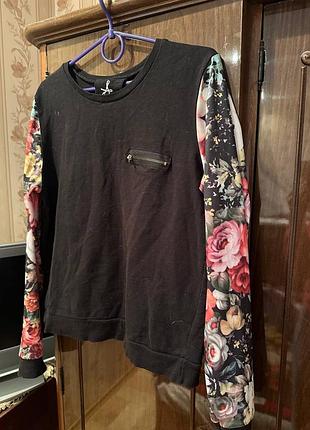 Женская кофта с интересными рукавами