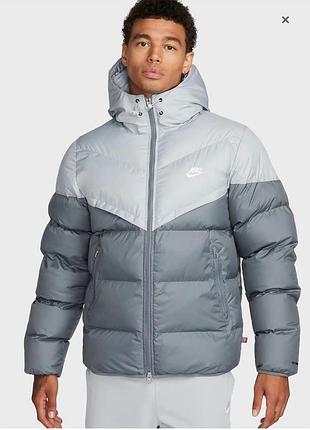 Чоловіча зимовка сіра куртка nike fb8185-077