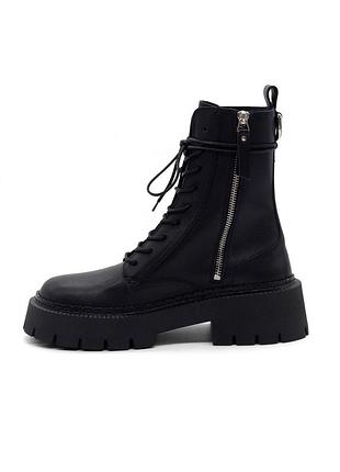 Теплі зимові ботинки vic matie