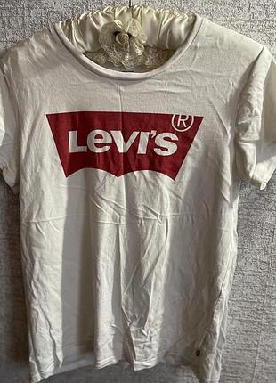 Футболка levis