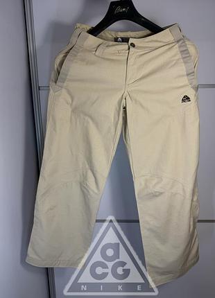 Жіночі спортивні штани nike acg оригінал size 36 s стан ідеальний
