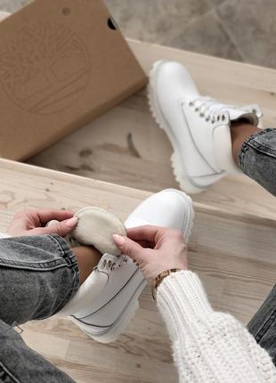 Женские ботинки timberland white (мех)2 фото