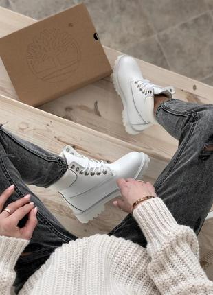 Женские ботинки timberland white (мех)8 фото