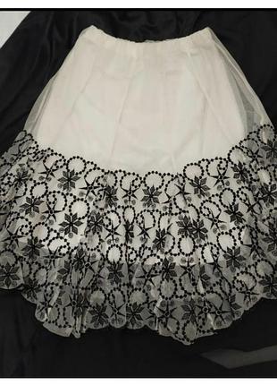 Кружевная юбка пачка с вышивкой