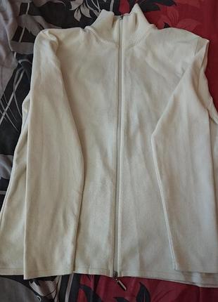 Кофта на застежке с пайетками