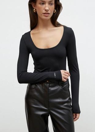 Лонгслів чорний і сірий