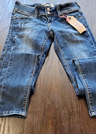 Джинсы тели вели новые