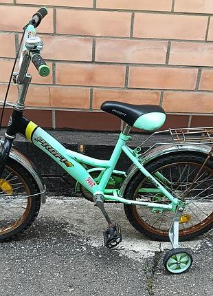 Велосипед детский на 4 колесах