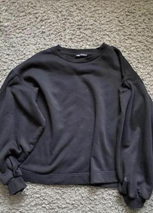 Чорна кофта