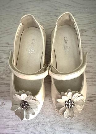 Туфли белые лаковые нарядные, cupcake couture, р. 26 4