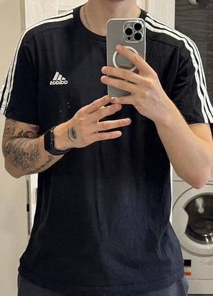 Футболка adidas