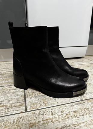 Чоботи демісезонні утеплені