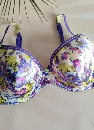 85dd/ 38dd красивый сатиновый бюстгальтер на тонком паралоне на косточках от george