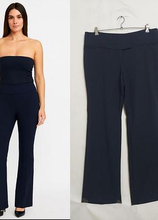 Базовые шерстяные брюки прямого кроя laurel, escada