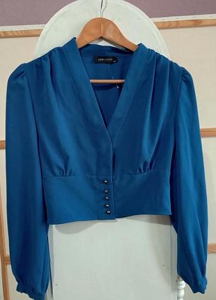 Блузка глубокого синего цвета