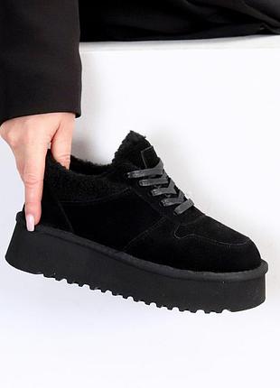 Натуральна замша, чорні жіночі зимові черевики на шнурівці