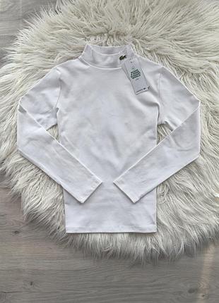 Новенький базовий топ