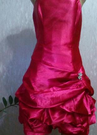 Короткое нарядное, вечернее платье бюстье с пышной юбкой2 фото