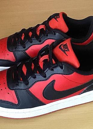 Шкіряні кросівки nike класні нова модель