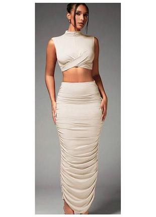 Актуальная стильная модная юбка с драпировкой