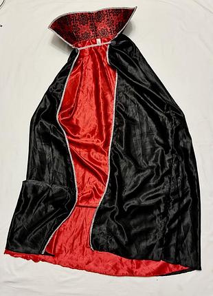 Карнавальний довгий атласний чорний червоний плащ для дорослого графа дракула
