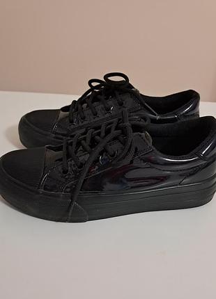 Туфлі george 34р.