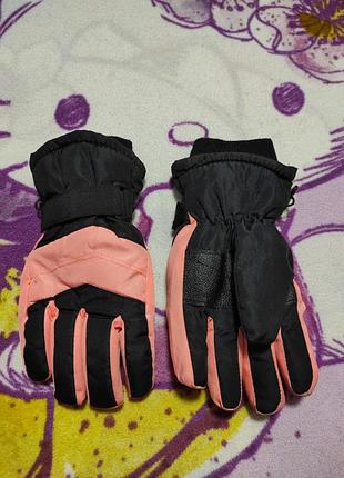 Лыжные,термо перчатки для девочки 10-11 г