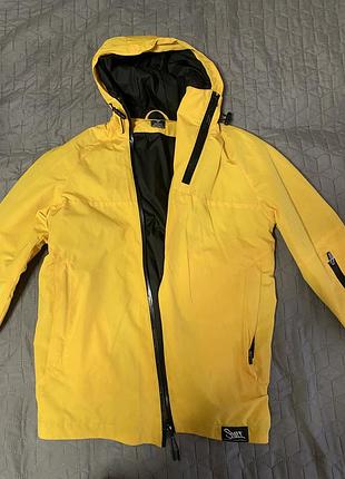 Курточка staff