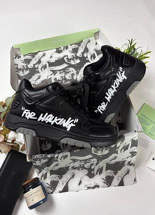 Ff-white out of office ‘for walking’ black