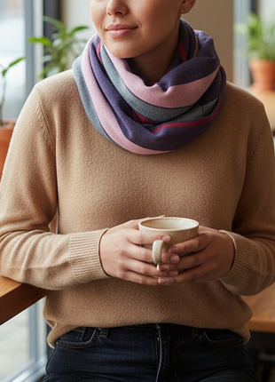 Теплый шарф-хомут oriflame. полосатый. длина 172 см.