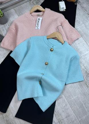 Кофточка с пуговицами