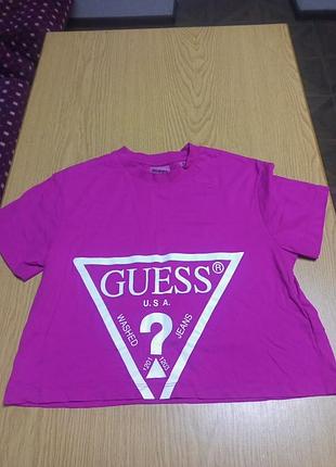 Футболка жіноча укорочена