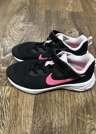 Кросівки nike