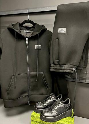 Очень теплый костюм balmain