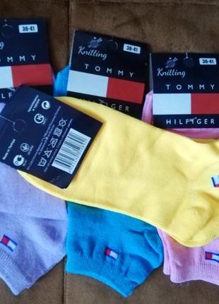 Комплект з 4 пар яскравих шкарпеток tommy hilfiger