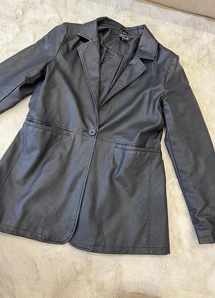 Стильний блейзер піджак еко шкіра