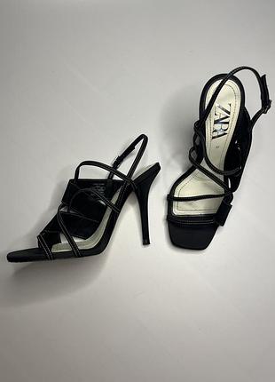 Підбори жіночі, від бренду zara, розмір 37, чорний колір.