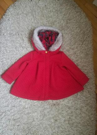 Пальто на дівчинку