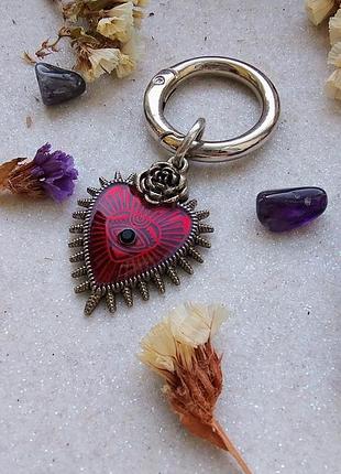 Брелок подвес на сумку обуви, одежда сердце вампира готика маскарад вампиров косплей хоррор