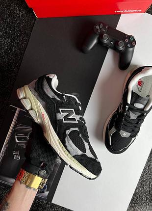 New balance 2002r n black white